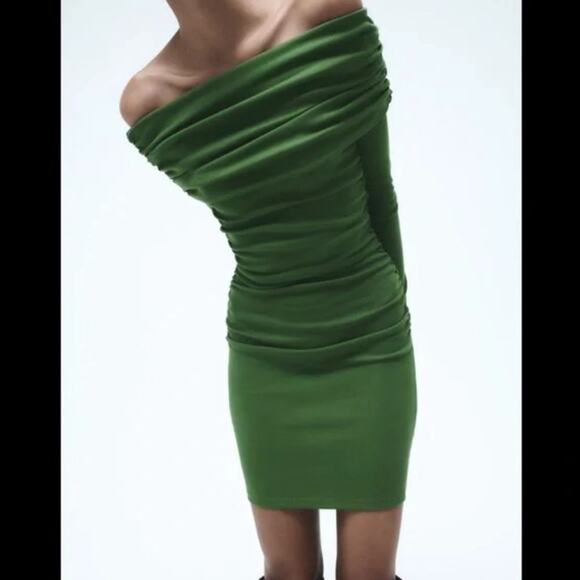 ZARA RUCHED OFF THE SHOULDER DRESS - Picture 3 of 6